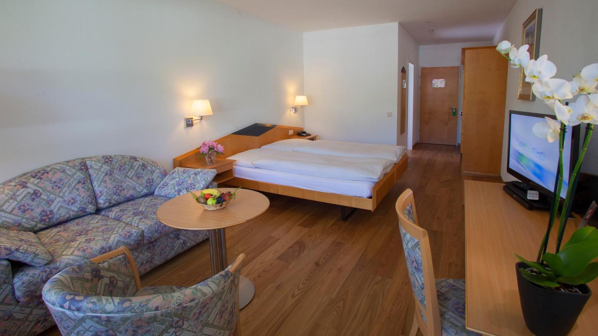 קאדמריו Hotel & Spa Cacciatori מראה חיצוני תמונה
