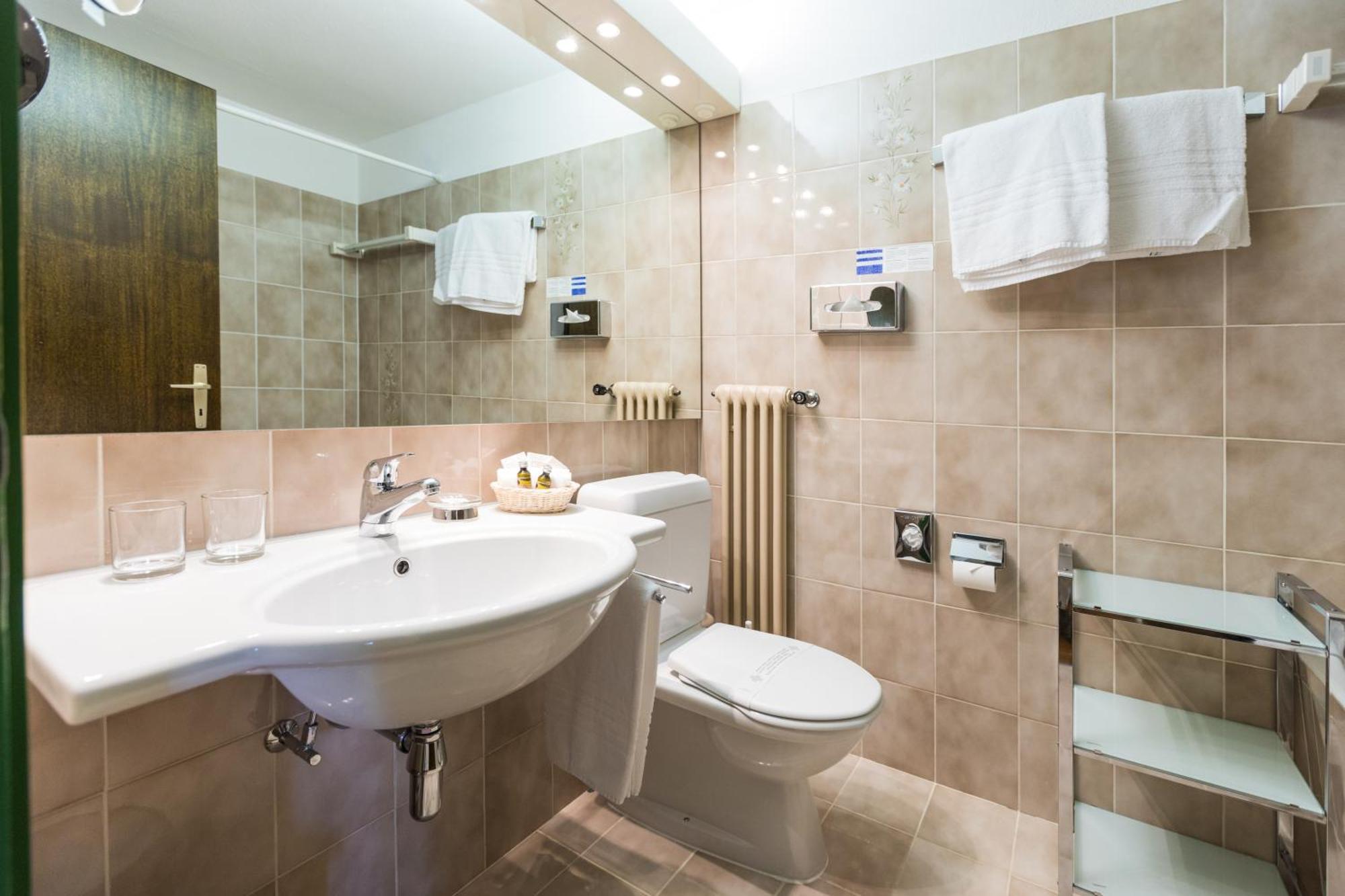 קאדמריו Hotel & Spa Cacciatori חדר תמונה