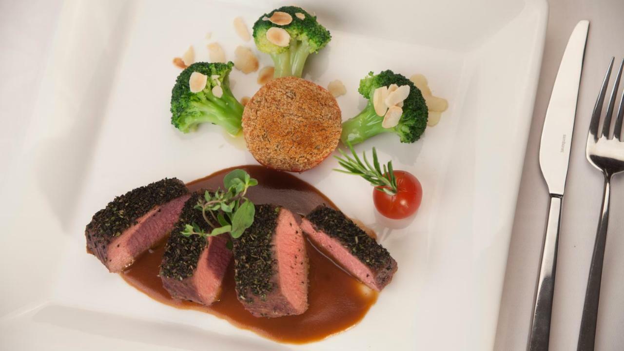 קאדמריו Hotel & Spa Cacciatori מראה חיצוני תמונה